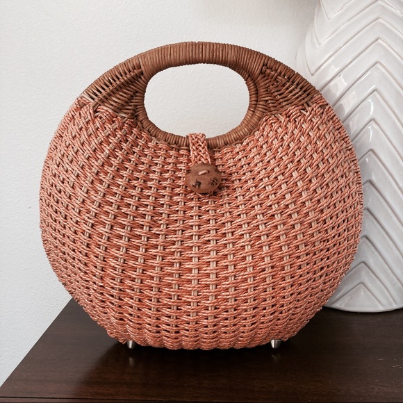 VINTAGE WOVEN WICKER BAG CULT GAIA BOTTEGA VENETA FREE PEOPLE ANTHROPOLOGIE BOHO - Picture 2 of 13